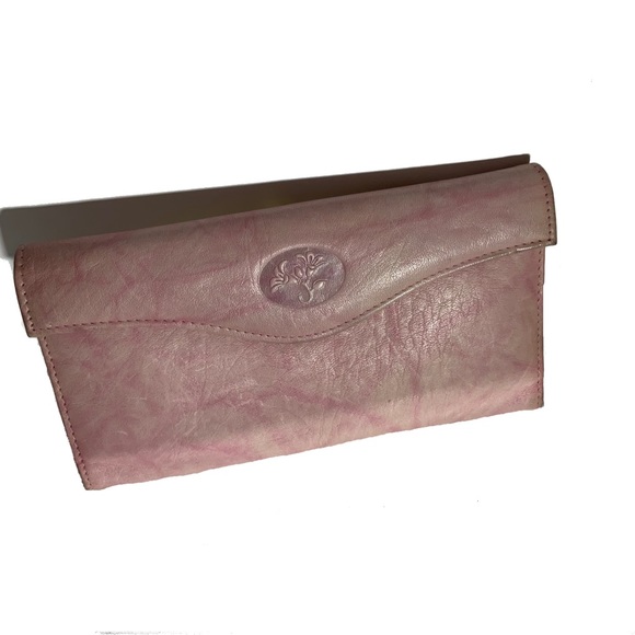 Buxton Handbags - Buxton Vintage Leather Pink Wallet w/Change Purse, Checkbook, ID & Card Slots